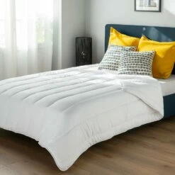 DANAE - Couette Chaude à Bouillir - Blanc 140x200cm -Doublures De Lit Soldes 2024 COUETTE DANAE 27328064 A 1