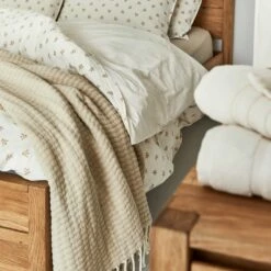 KHANTA - Couvre-lit En Coton Frangé - Beige 230x250cm -Doublures De Lit Soldes 2024 Couvre lit KHANTA 27428023 A 1