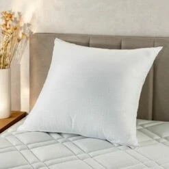 TOTAL PROTECT - Oreiller Thermorégulateur Et Anti-acariens 60x60cm -Doublures De Lit Soldes 2024 OREILLER TOTAL PROTECT 27328798 A 1