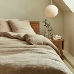 BALETI - Housse De Couette 260x240cm Et 2 Taies D'oreiller 63x63cm En Double Gaze De Coton - Beige Alpilles -Doublures De Lit Soldes 2024 Parure BALETI 27662168 A 1