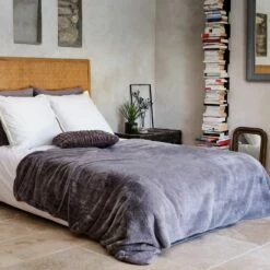 MARIUS - Couvre Lit Imitation Fourrure - Gris Restanque 180x220cm -Doublures De Lit Soldes 2024 Plaid MARIUS 26465777 A 1